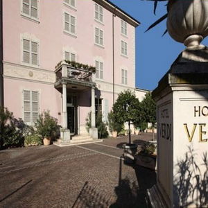 Hotel Verdi cazare Parma