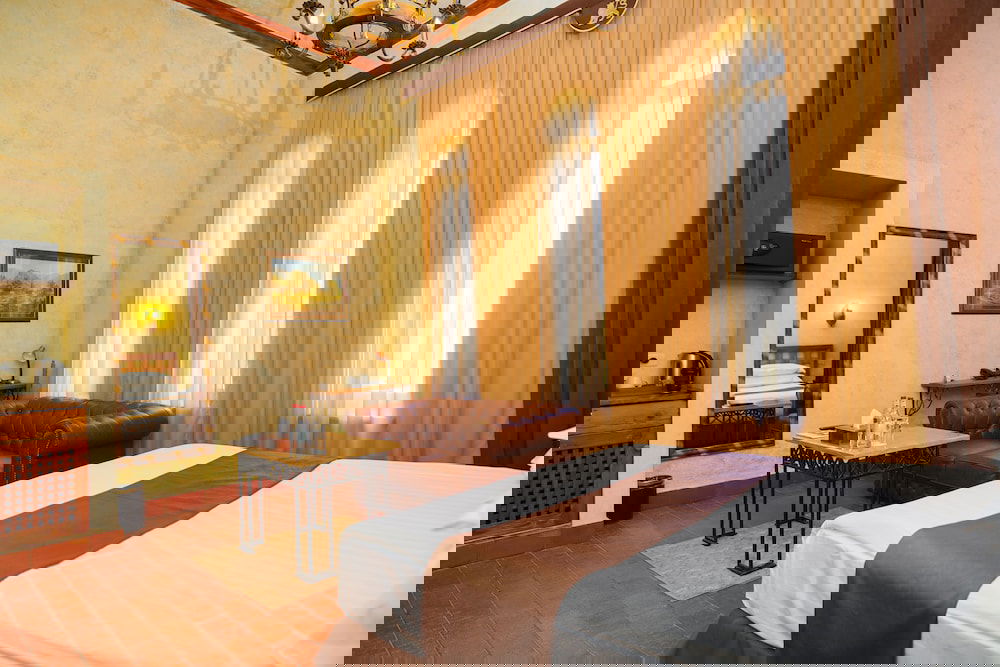 Hotel Caucasus Hotel