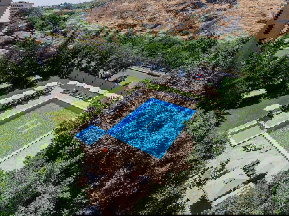 Hotel President Hotel By Hrazdan Hotel Cjsc