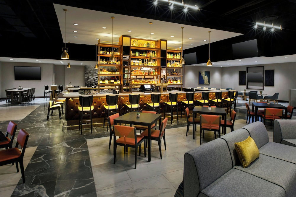 Hotel Buffalo Marriott Niagara