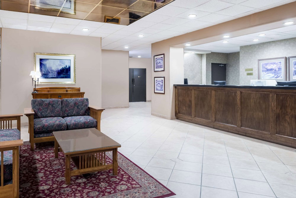 Ramada By Wyndham Watertown/Thousand Islands Ny