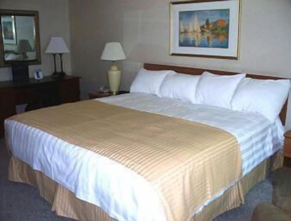 Ramada By Wyndham Watertown/Thousand Islands Ny