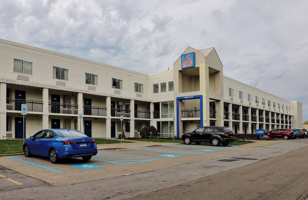 Hotel Motel 6 Buffalo, Ny - Airport - Williamsville