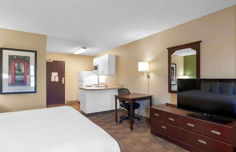 Studio 6 Extended Stay Rochester Greece Ny