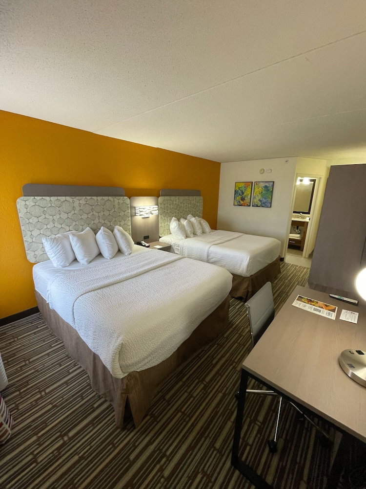 Spark By Hilton Syracuse Carrier Circle