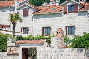 Hotel Apartments Babilon cazare Kotor