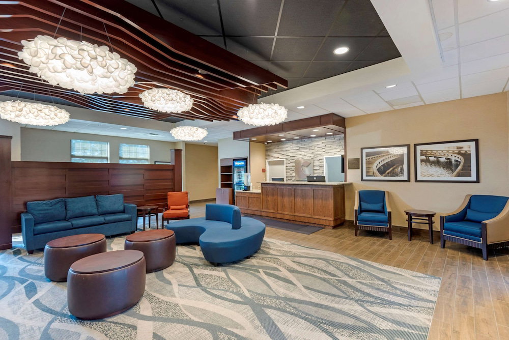 Comfort Inn University