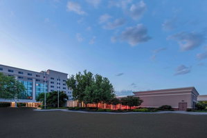 Hotel Randolph Hotel Liverpool/Syracuse/Airport West, Trademark cazare Liverpool