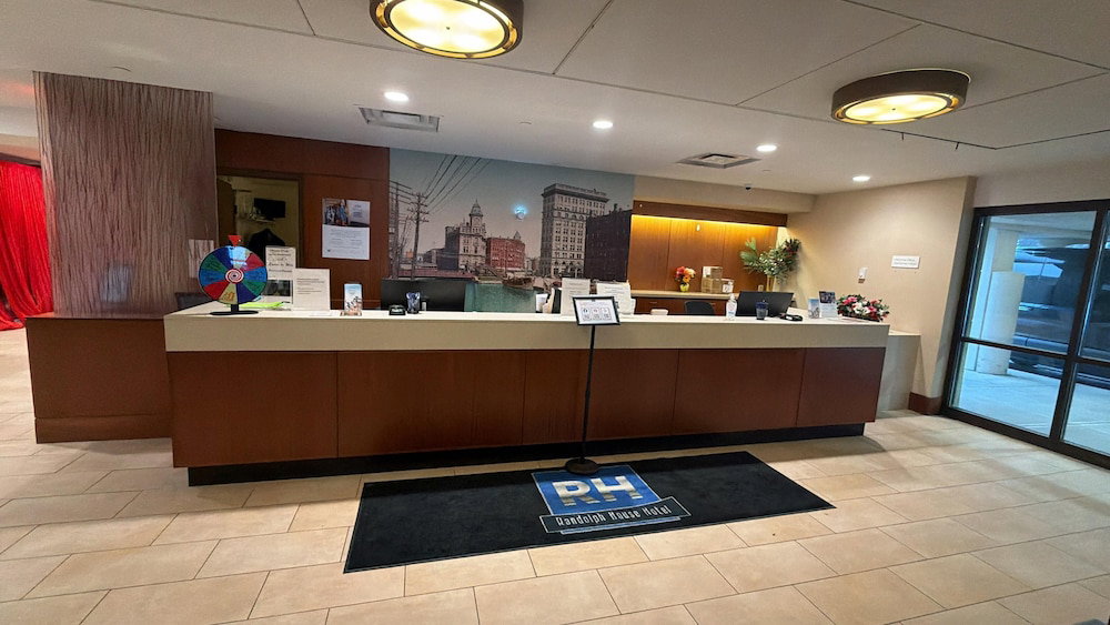Randolph Hotel Liverpool/Syracuse/Airport West, Trademark