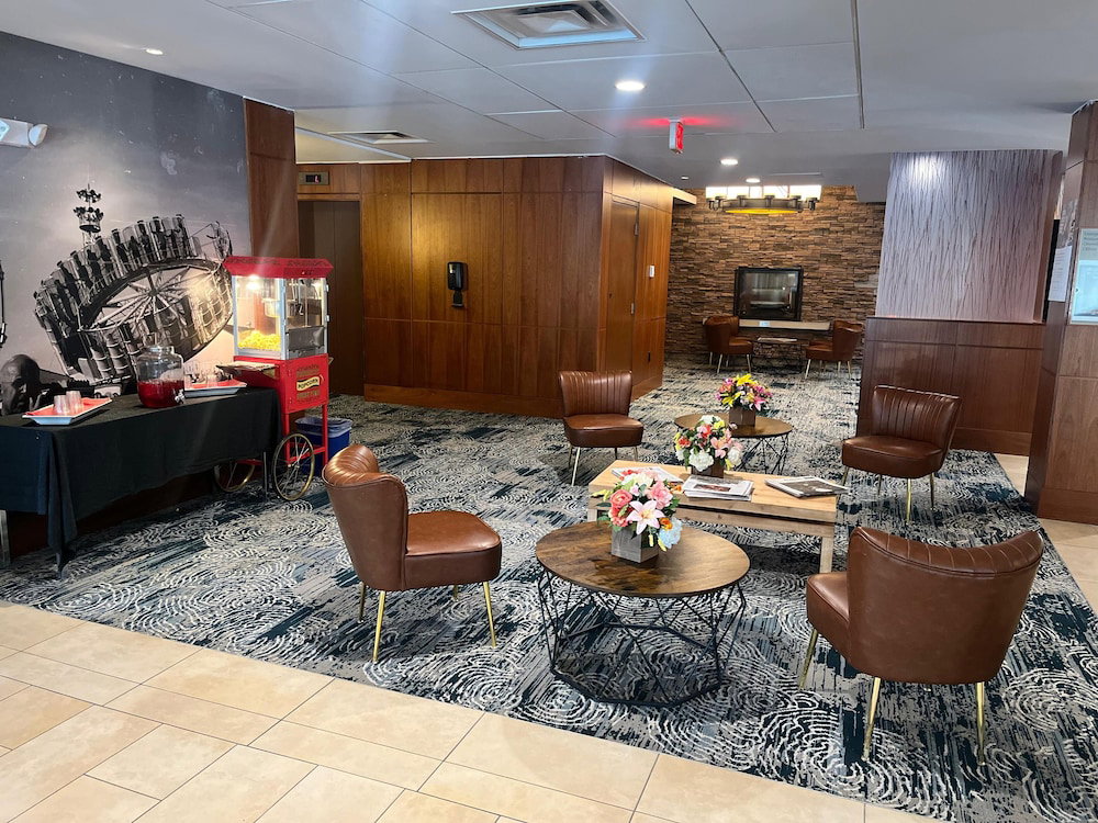Randolph Hotel Liverpool/Syracuse/Airport West, Trademark