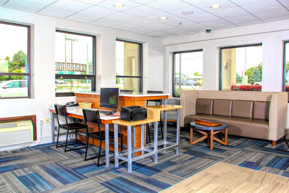 Hotel Holiday Inn Express Rochester - Greece By Ihg