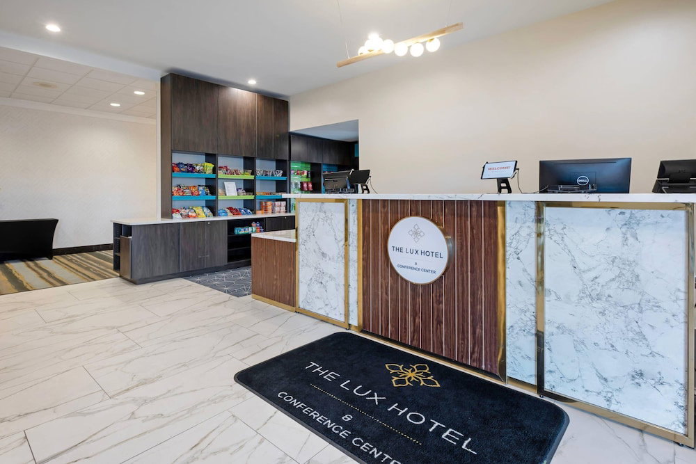 The Lux Hotel & Conference Center, An Ascend Collection Hotel