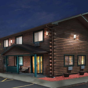 Hotel Super 8 By Wyndham Ticonderoga cazare Ticonderoga