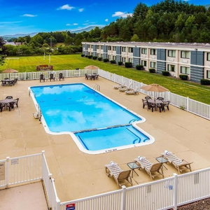Hotel Quality Inn Oneonta Cooperstown Area cazare Fowler