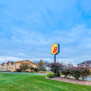 Hotel Super 8 By Wyndham Liverpool/Clay/Syracuse Area cazare Liverpool