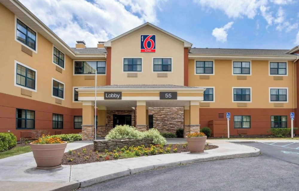 Hotel Studio 6 Extended Stay Fishkill Westage Center Ny