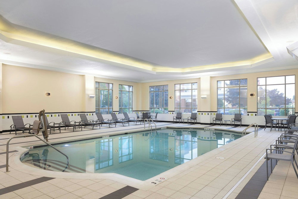Hotel Fairfield Inn & Suites By Marriott Buffalo Airport