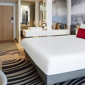 Hotel Novotel Ieper Centrum Flanders Fields cazare Ieper