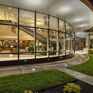 Hotel Embassy Suites Buffalo cazare Buffalo