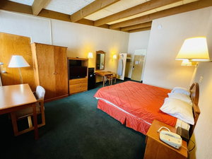 Hotel Knights Inn Liberty cazare Liberty