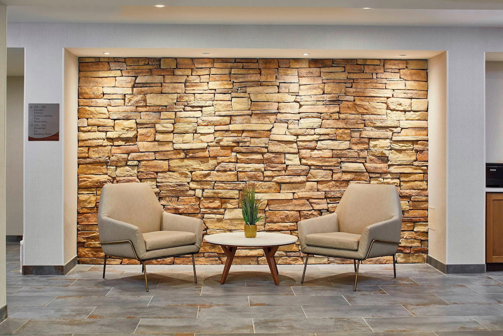 Fairfield Inn & Suites By Marriott Albany Airport