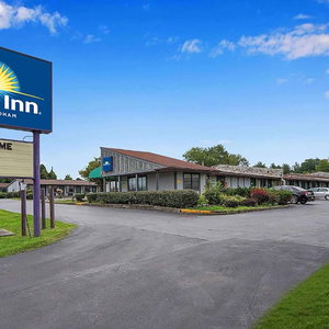 Hotel Days Inn By Wyndham Liverpool/Syracuse cazare Liverpool