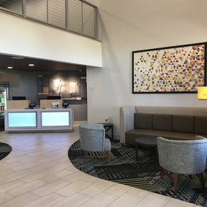 Hotel Holiday Inn Express Canton By Ihg cazare Canton