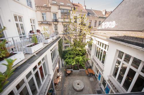 Hotel Jacques Brel Youth Hostel