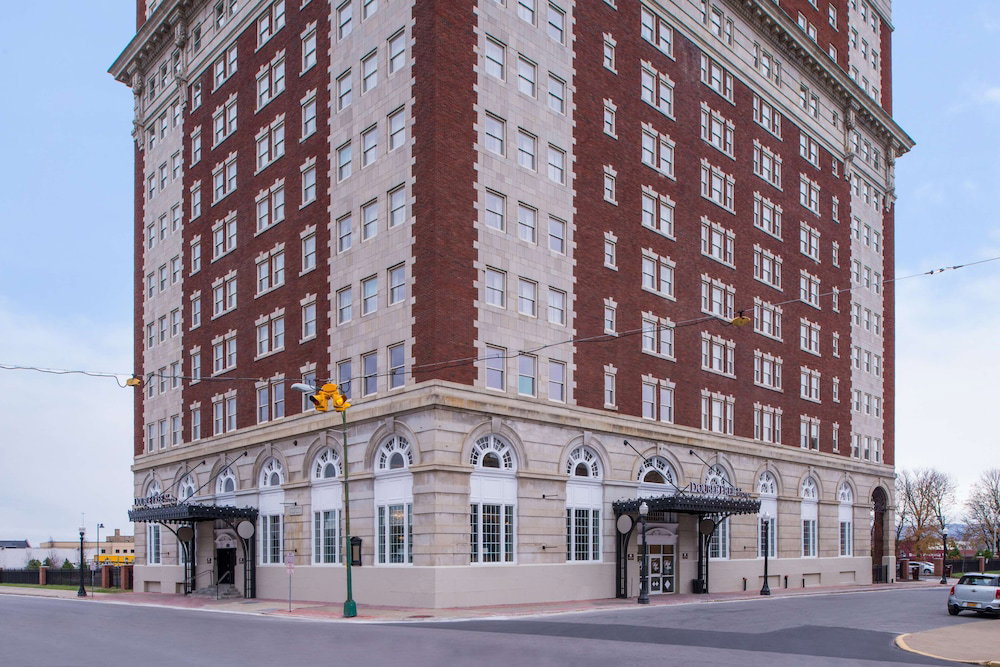Hotel Doubletree By Hilton Utica