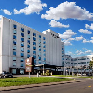 Hotel Doubletree By Hilton Hotel Niagara Falls New York cazare Niagara Falls