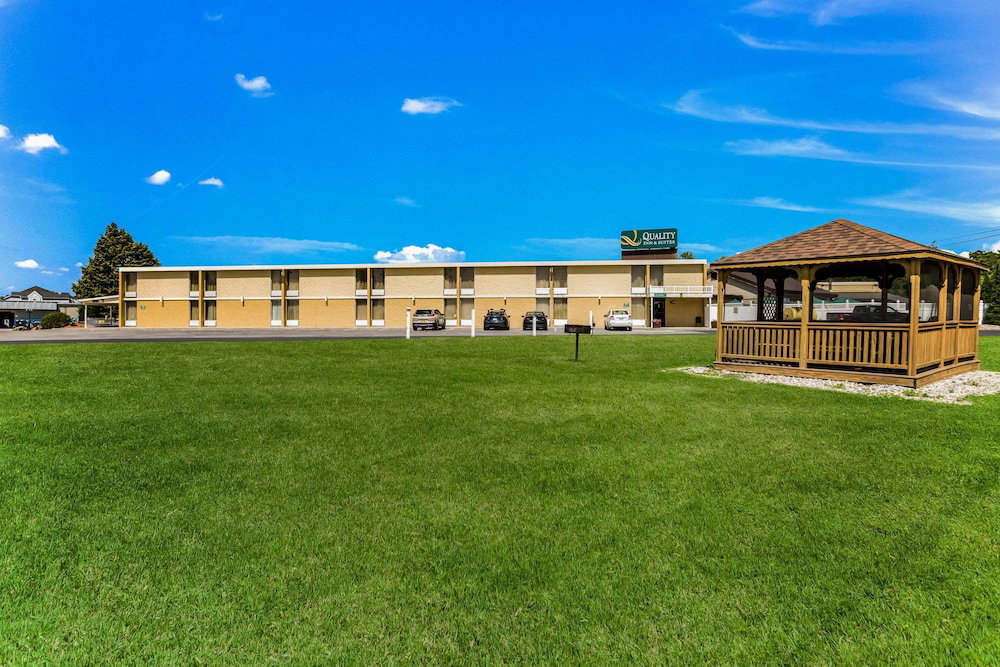 Hotel Quality Inn & Suites Plattsburgh
