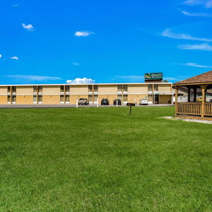 Hotel Quality Inn & Suites Plattsburgh cazare Plattsburgh
