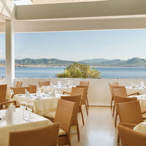 Hotel Ramada Loutraki Poseidon Resort cazare Loutraki