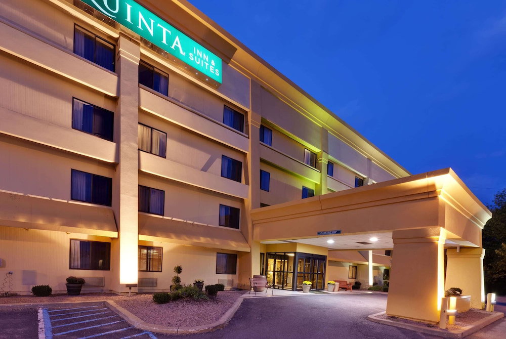 Hotel La Quinta Inn & Suites By Wyndham Plattsburgh