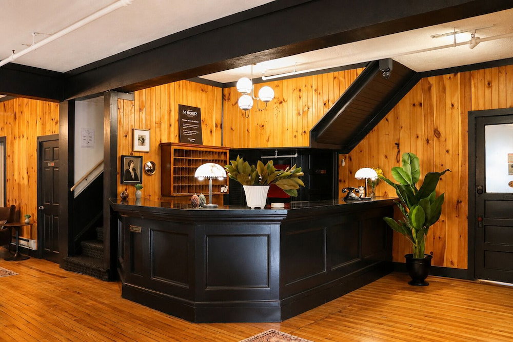 Hotel St. Moritz
