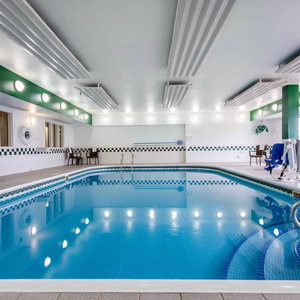 Hotel Comfort Suites Rochester Henrietta University Area cazare Navarre