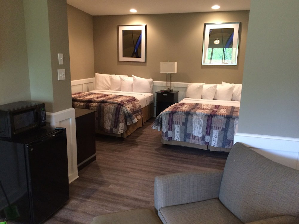 Super 8 By Wyndham Albany