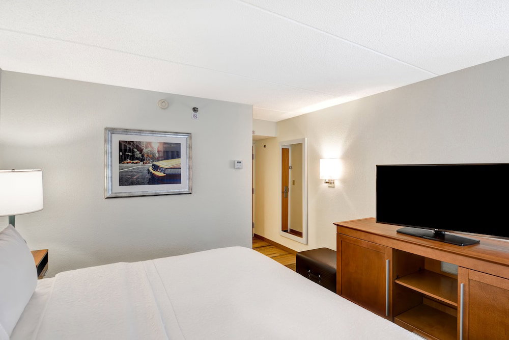 Hampton Inn Albany-Wolf Road (Airport)