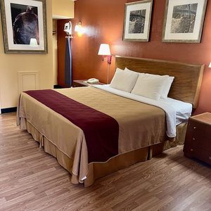 Hotel Executive Inn cazare Vale