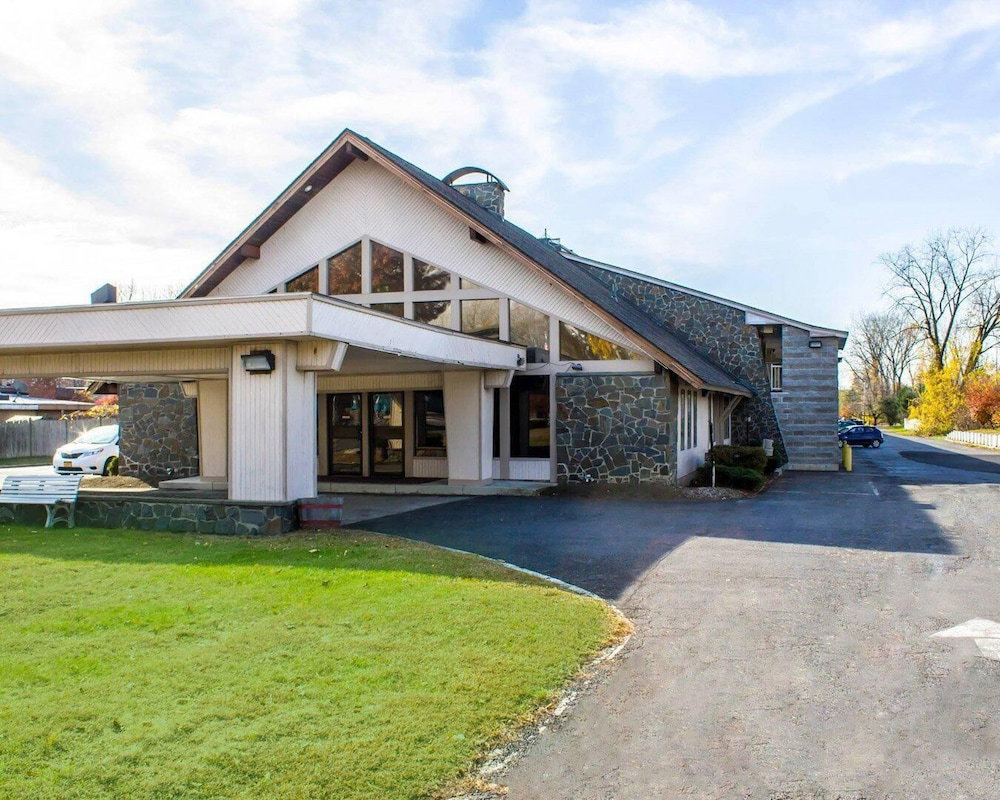 Hotel Econo Lodge Inn & Suites Colonie Center Mall