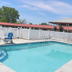 Hotel Woodland Inn cazare La Salle