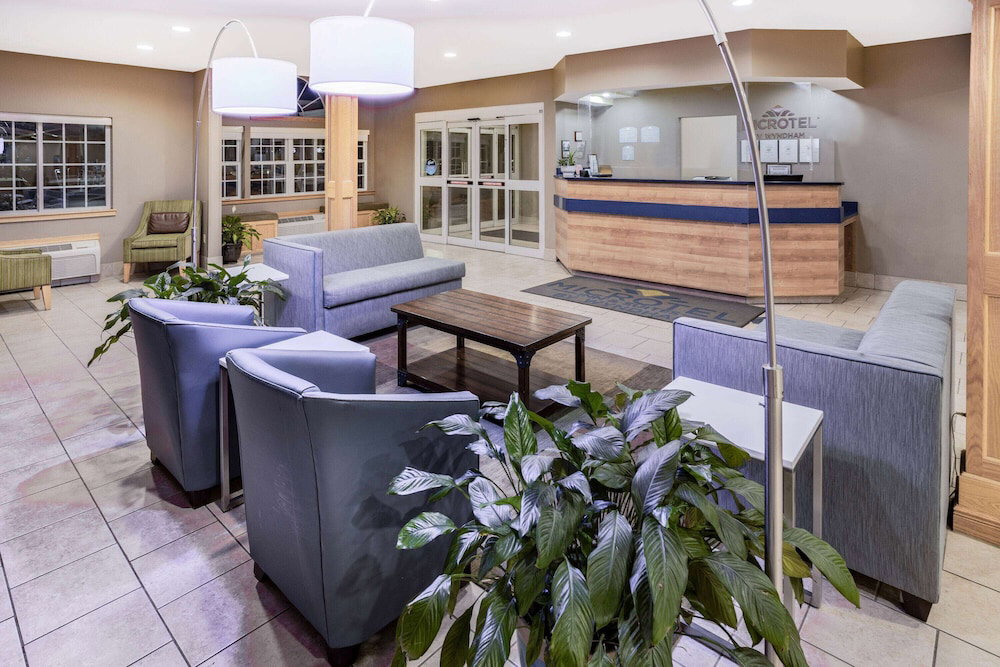 Microtel Inn & Suites By Wyndham Johnstown