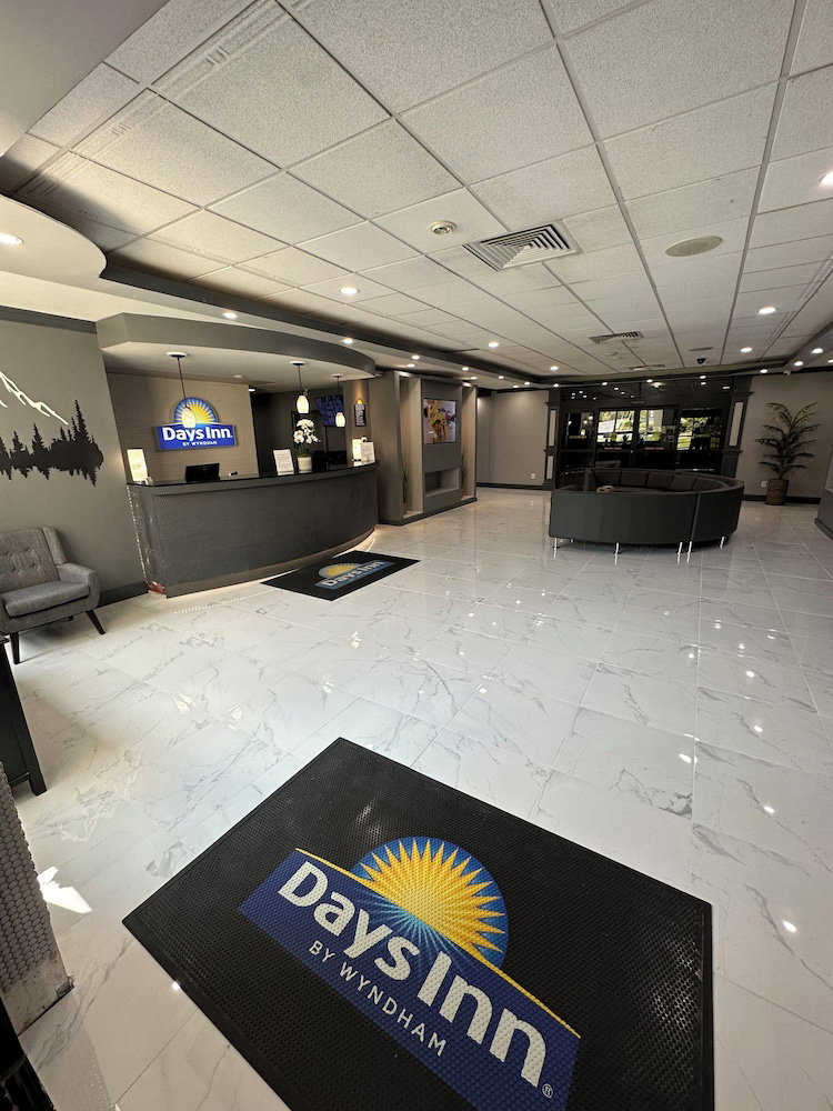Days Inn By Wyndham Liberty/Monticello