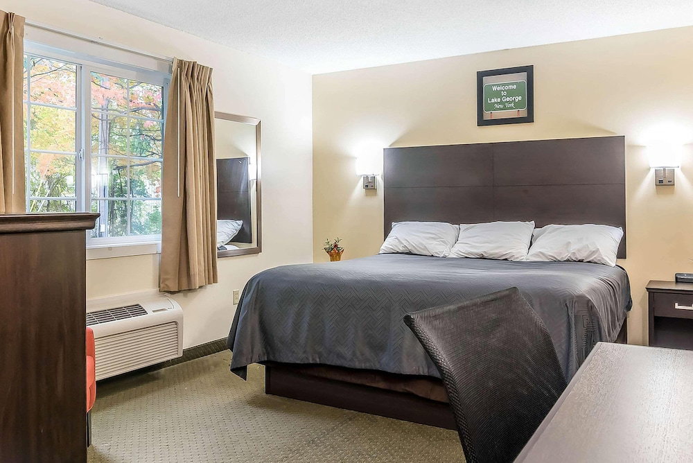 Blue Line Inn Lake George