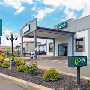 Hotel Quality Inn - Niagara Falls Blvd cazare La Salle