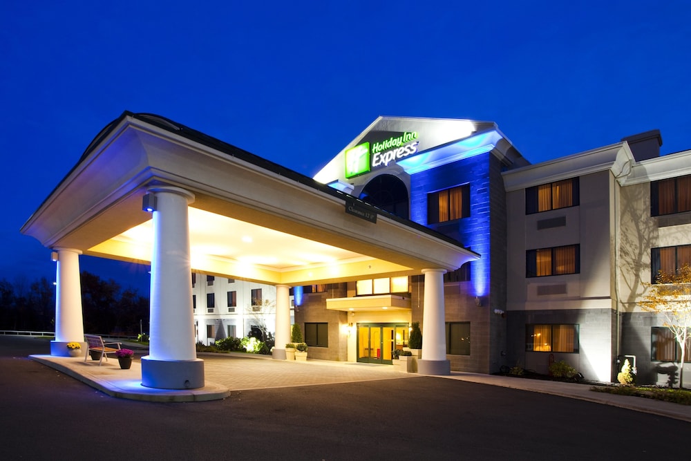 Hotel Holiday Inn Express Syracuse Airport By Ihg
