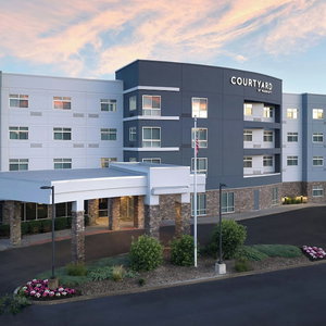 Hotel Courtyard By Marriott Schenectady At Mohawk Harbor cazare Schenectady