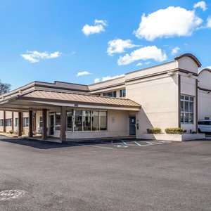 Hotel Days Inn By Wyndham Albany Suny cazare Albany