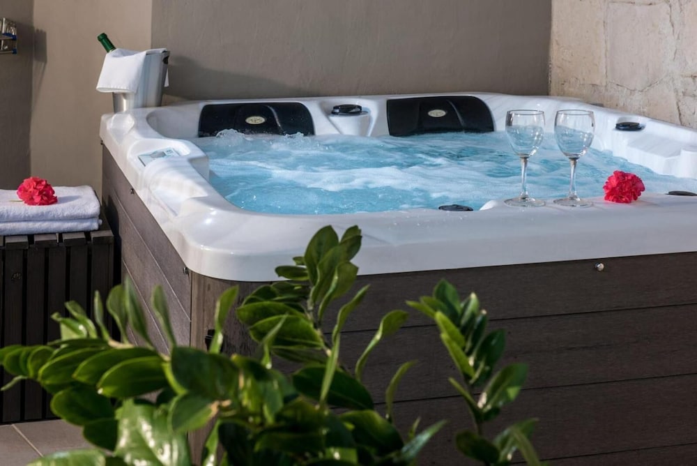dal travel Chanion One Suites