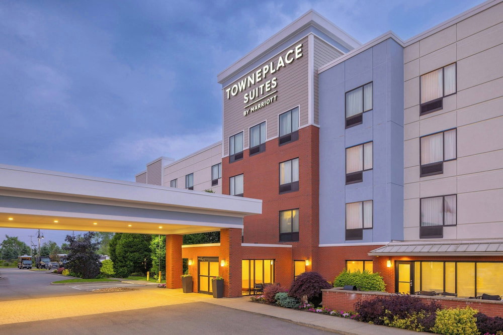 Hotel Towneplace Suites Buffalo Airport